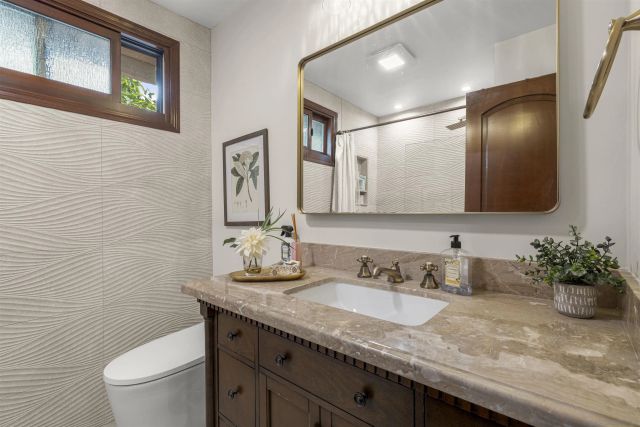 1524 SANTA ELENA CT., Solana Beach, CA 92075