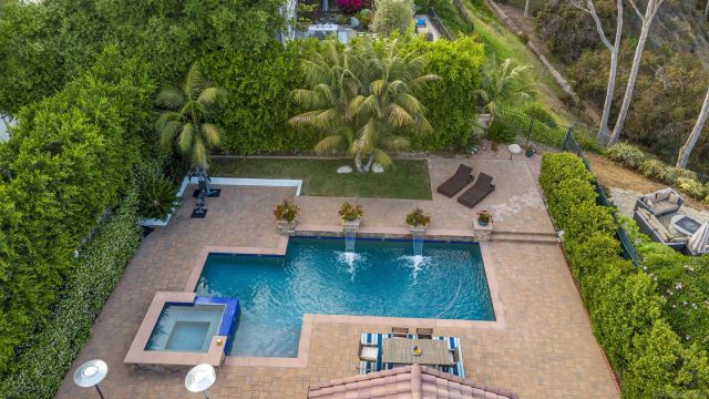 1524 SANTA ELENA CT., Solana Beach, CA 92075