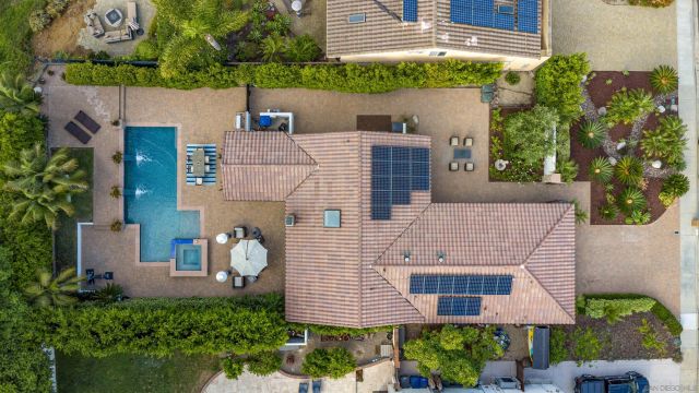 1524 SANTA ELENA CT., Solana Beach, CA 92075