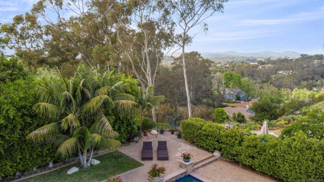 1524 SANTA ELENA CT., Solana Beach, CA 92075