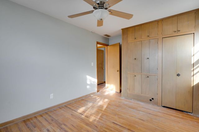 2616 S Southeast Dr, Wichita, KS 67216