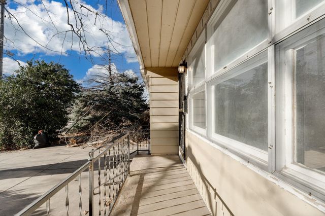 2616 S Southeast Dr, Wichita, KS 67216