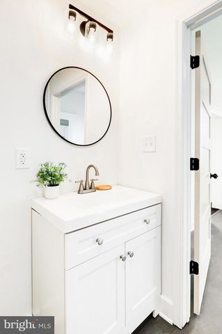 7301 N RADCLIFFE ST, Bristol, PA 19007