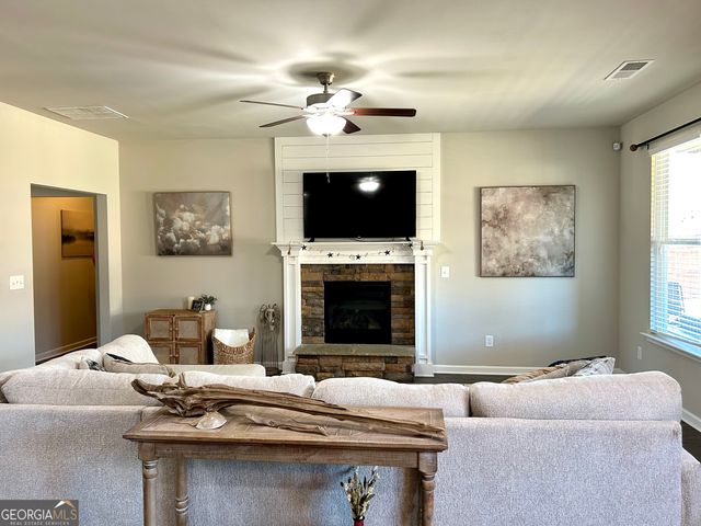 167 Waterford Circle, Cornelia, GA 30531