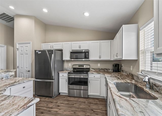 9720 SE 157TH LANE, Summerfield, FL 34491