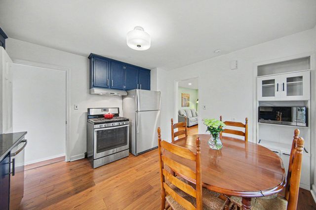 1425 Iroquois Place, Ann Arbor, MI 48104