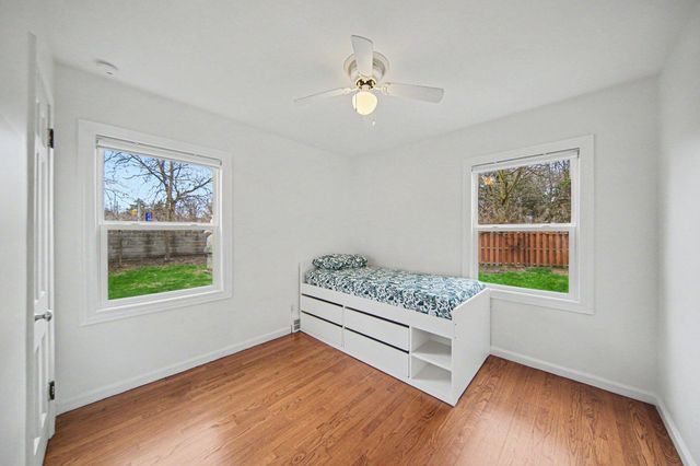 1425 Iroquois Place, Ann Arbor, MI 48104