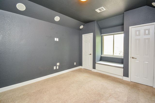 11 Waterfall Way, Tomball, TX 77375