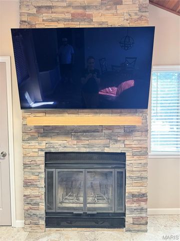 309 Hemingway Lane, Weldon Spring, MO 63304