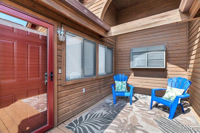 309 Hemingway Lane, Weldon Spring, MO 63304
