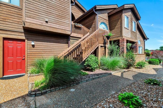 309 Hemingway Lane, Weldon Spring, MO 63304