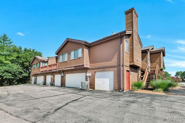 309 Hemingway Lane, Weldon Spring, MO 63304