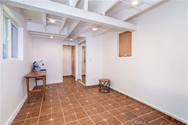 330 S Topanga Canyon Blvd., Topanga, CA 90290