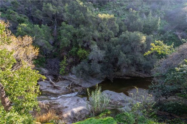 330 S Topanga Canyon Blvd., Topanga, CA 90290