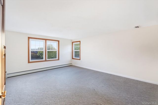 2011 Orinoco Drive, West Islip, NY 11795