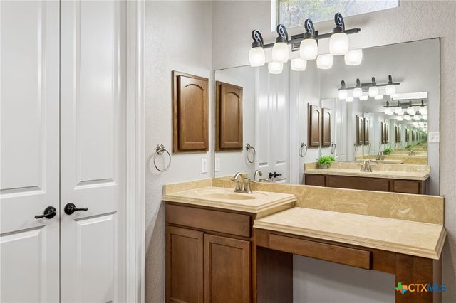 13445 Rocking D, San Antonio, TX 78253