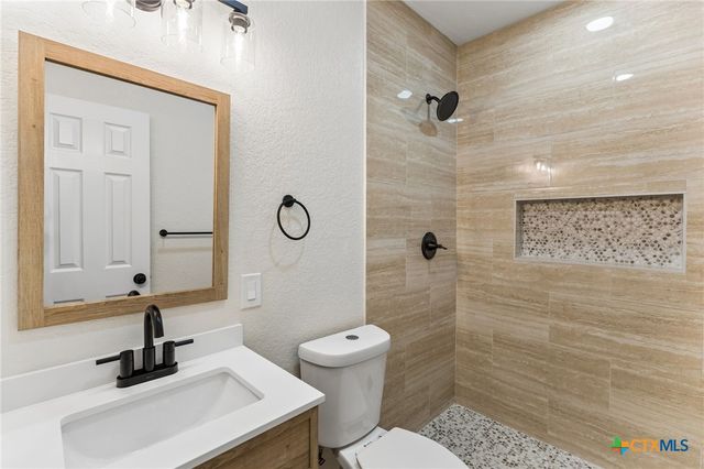 13445 Rocking D, San Antonio, TX 78253
