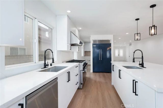 15147 Otsego, Sherman Oaks, CA 91403