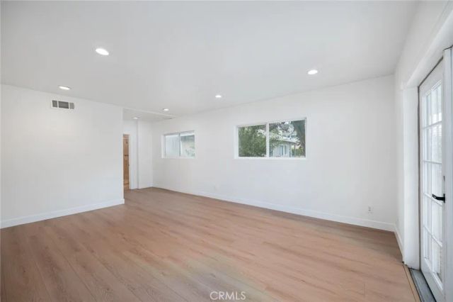 15147 Otsego, Sherman Oaks, CA 91403