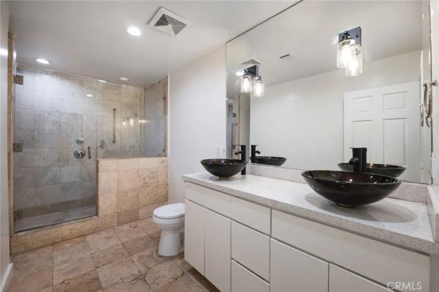 15147 Otsego, Sherman Oaks, CA 91403