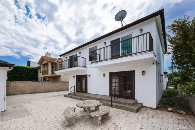 15147 Otsego, Sherman Oaks, CA 91403