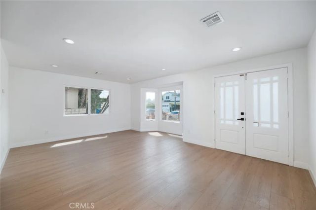 15147 Otsego, Sherman Oaks, CA 91403