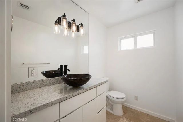 15147 Otsego, Sherman Oaks, CA 91403