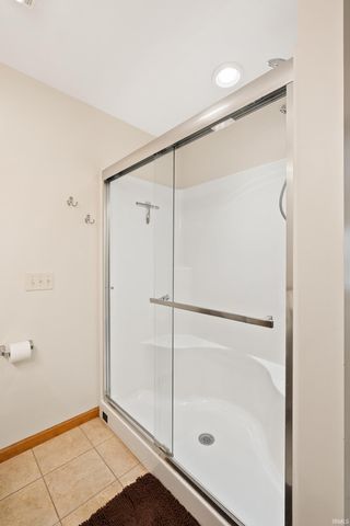 1199 N Slateview Court, Warsaw, IN 46582