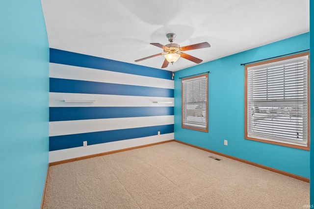 1199 N Slateview Court, Warsaw, IN 46582