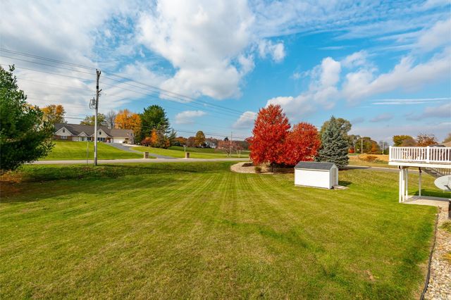 1199 N Slateview Court, Warsaw, IN 46582