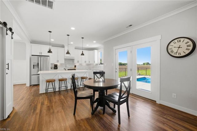 1401 Beaver Dam RD, Chesapeake, VA 23322