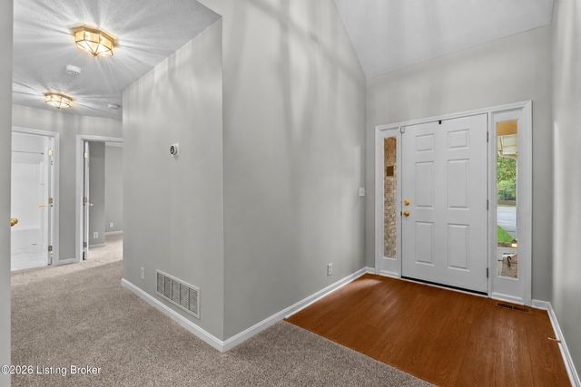 3521 Coventry Tee Ct, Louisville, KY 40241