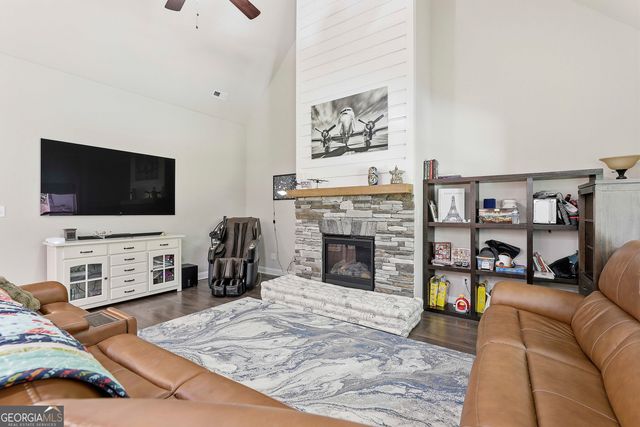 240 Southridge, Senoia, GA 30276