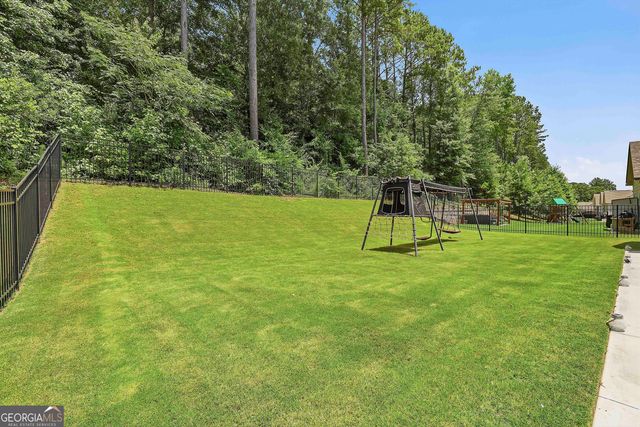 240 Southridge, Senoia, GA 30276
