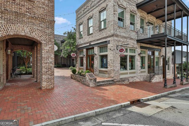 240 Southridge, Senoia, GA 30276