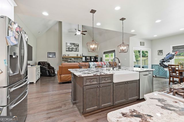 240 Southridge, Senoia, GA 30276