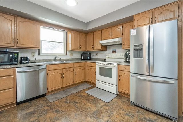 4279 Hilltop Place, Bethlehem Twp, PA 18020