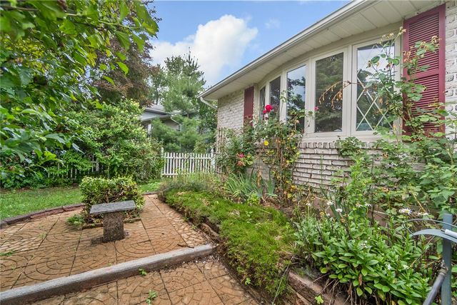 4279 Hilltop Place, Bethlehem Twp, PA 18020