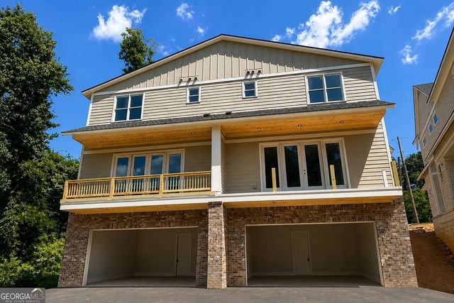 1053 Riverside Drive, Gainesville, GA 30501