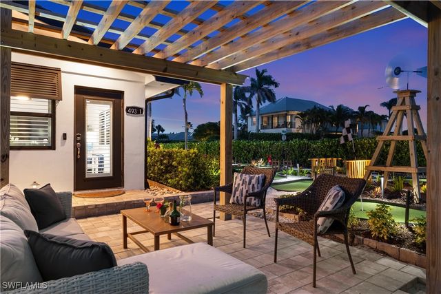 493 Willet AVE, Naples, FL 34108