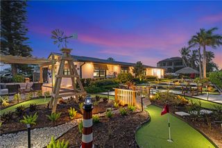 493 Willet AVE, Naples, FL 34108