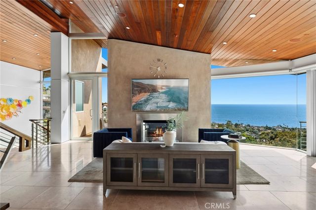 856 Diamond, Laguna Beach, CA 92651