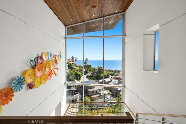 856 Diamond, Laguna Beach, CA 92651