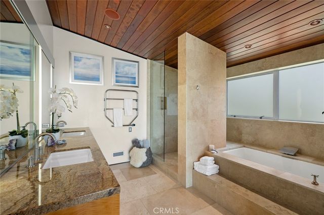 856 Diamond, Laguna Beach, CA 92651