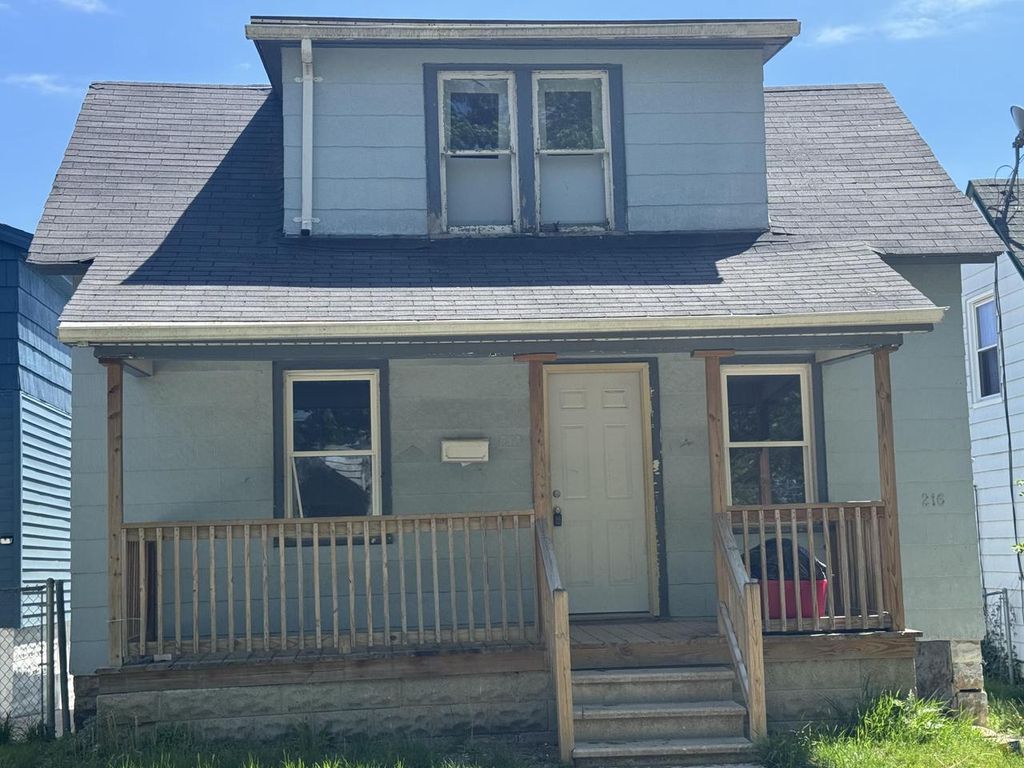 216 S 62nd STREET, Milwaukee, WI 53214