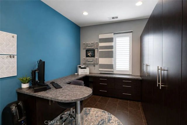 14862 Burrows, Corona, CA 92880
