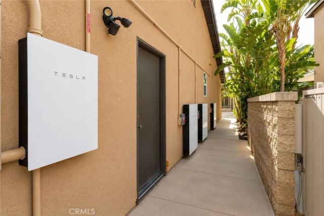 14862 Burrows, Corona, CA 92880
