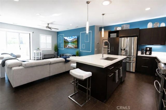 14862 Burrows, Corona, CA 92880