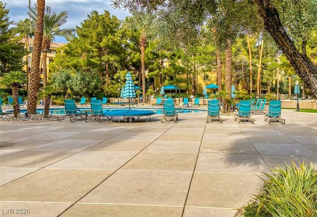 260 East Flamingo Road 229, Las Vegas, NV 89169