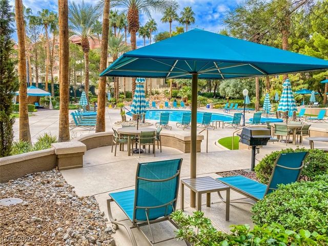 260 East Flamingo Road 229, Las Vegas, NV 89169